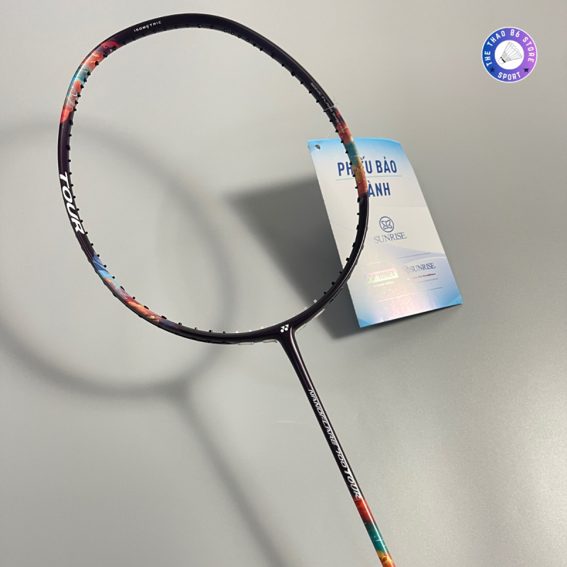 YONEX NANOFLARE 700 TOUR