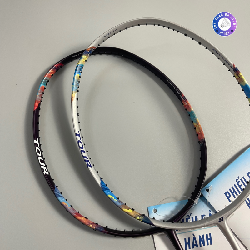 YONEX NANOFLARE 700 TOUR